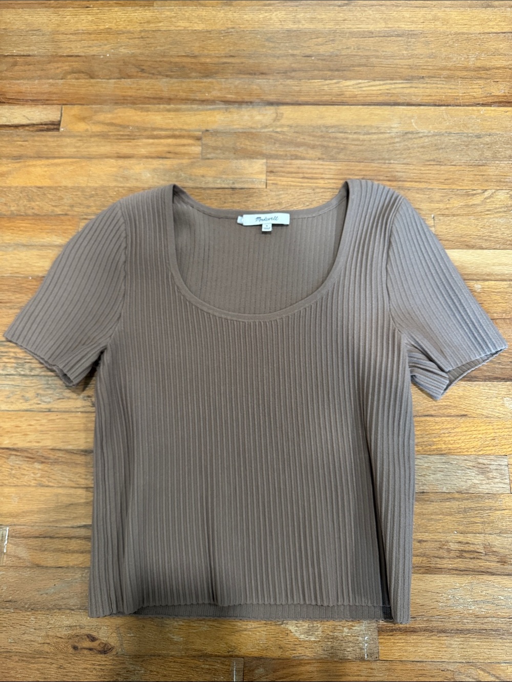 Madewell Short-Sleeve Ribbed Scoop Top in Taupe Brown